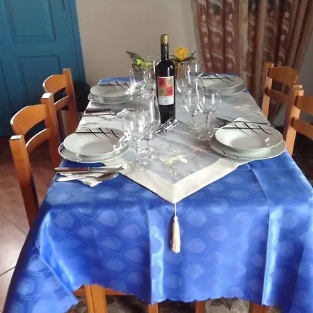 Efraim Amalia Prázdninový dům *