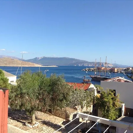 Efraim Amalia Chalki Town