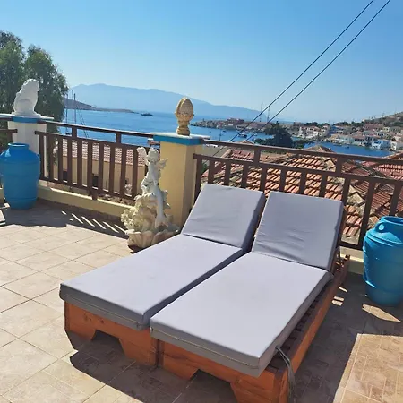 Efraim Amalia * Chalki Town