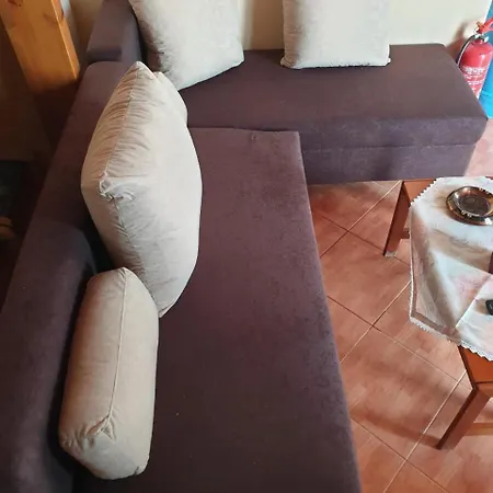 Efraim Amalia Сasa de vacaciones Chalki Town