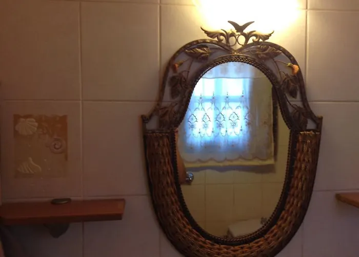 Efraim Amalia Chalki Town